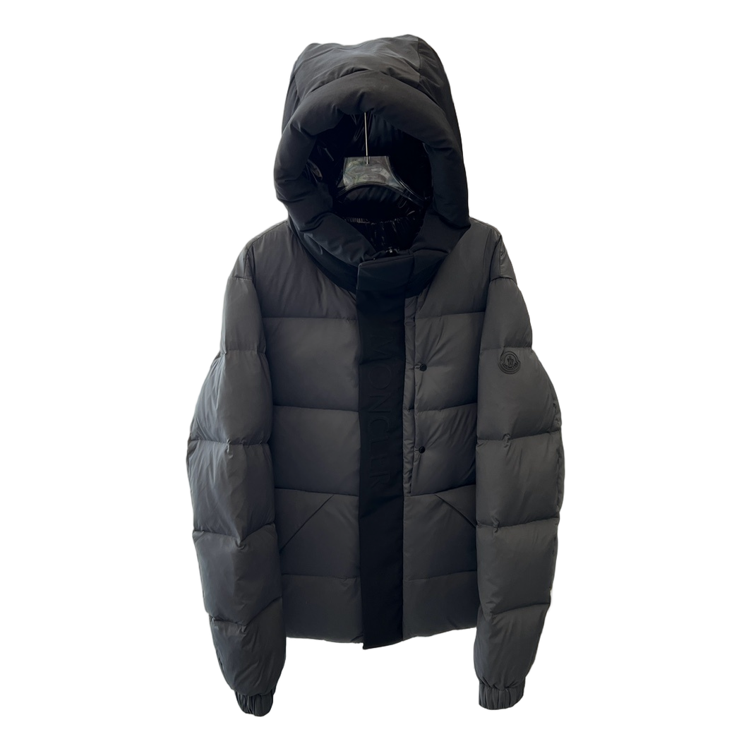 Moncler Colour-Block Puffer Jacket with Contrast Hood
