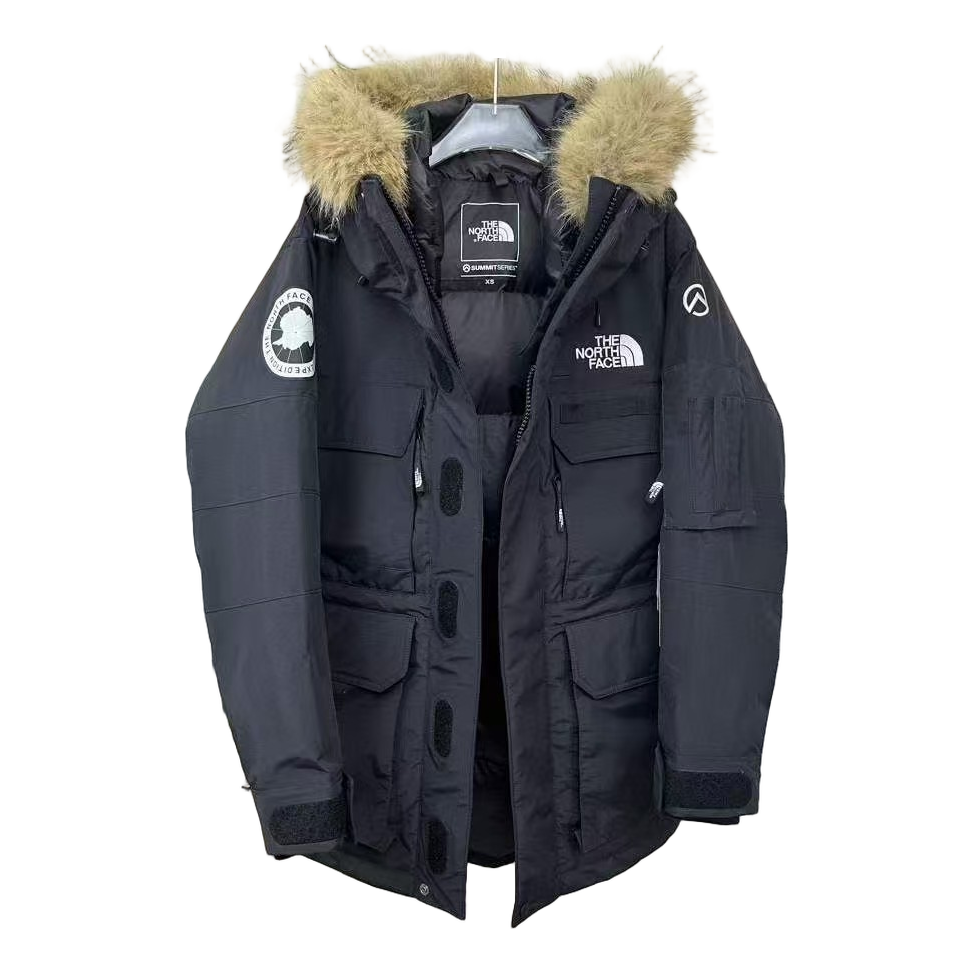 The North Face Faux Fur-Trim Hooded Parka in Graphite